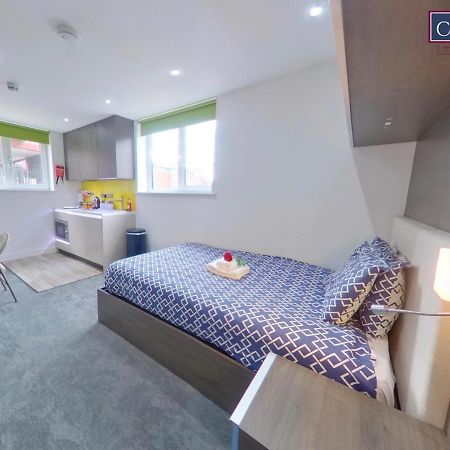 New House - Magnificent Studios In Coventry City Centre, Free Parking, By Covstays Kültér fotó